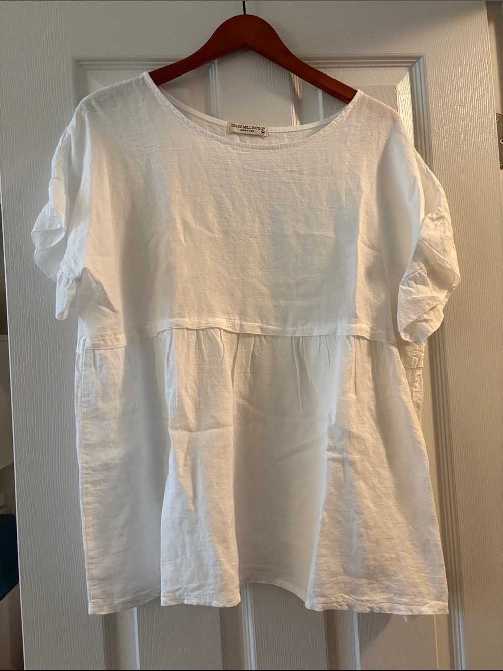 Terzo Millenio White Relaxed Linen Blend Peplum Top - Made in Italy